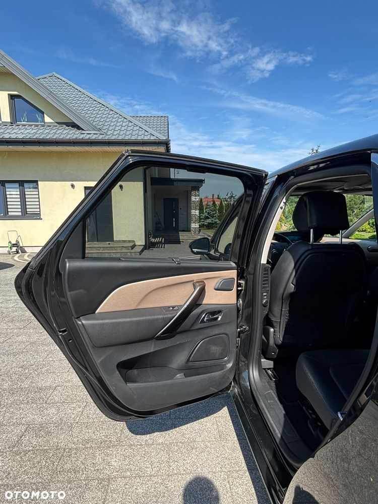 Citroën C4 Picasso 2.0 HDi FAP Exclusive - 16