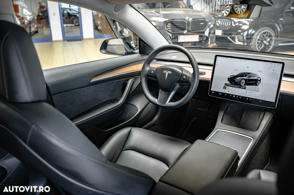 Tesla Model 3 Langstreckenbatterie Allradantrieb Dual Motor - 20