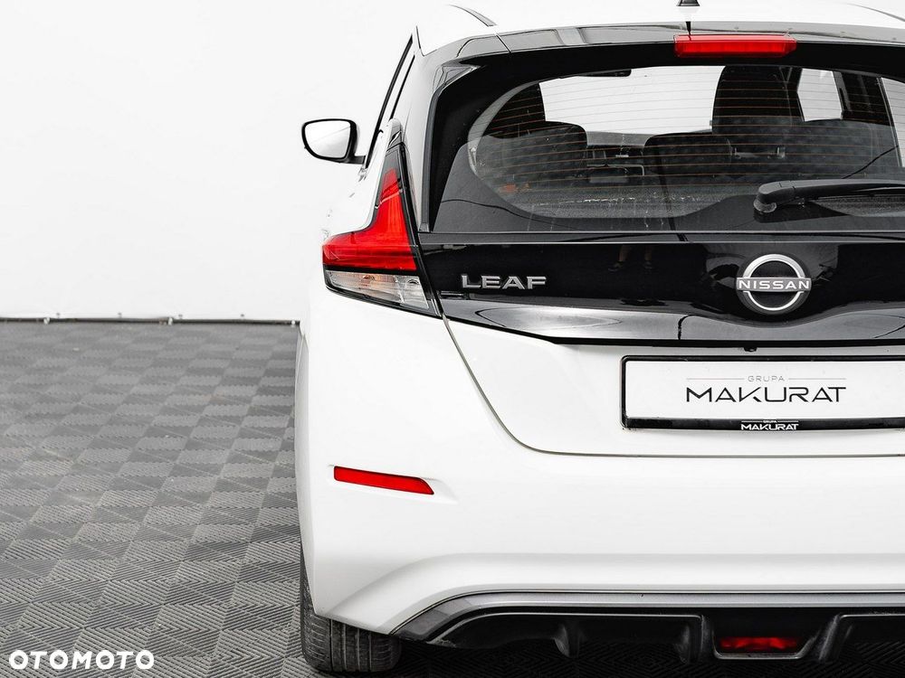 Nissan Leaf - 12