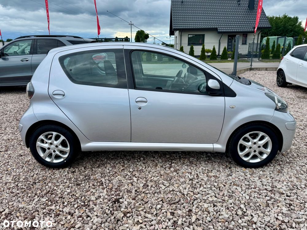 Toyota Aygo - 13