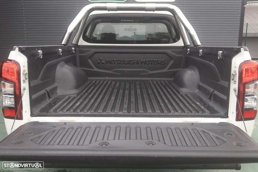 Mitsubishi L200 2.3 DI-D Space Cab Campera 4WD - 21