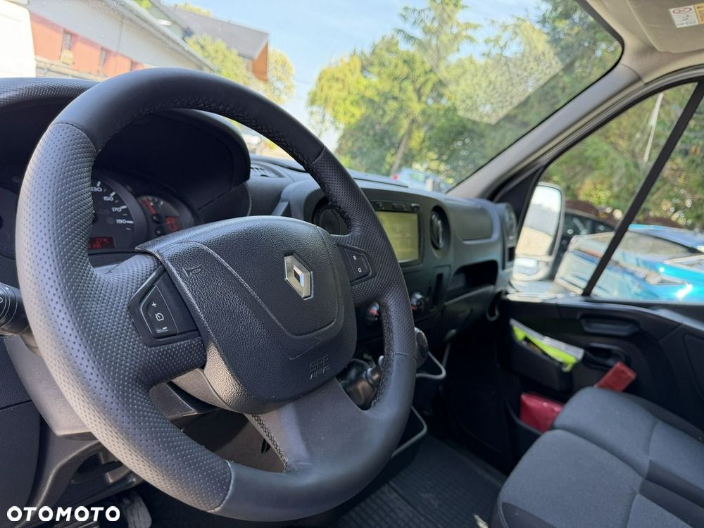 Renault Master - 10