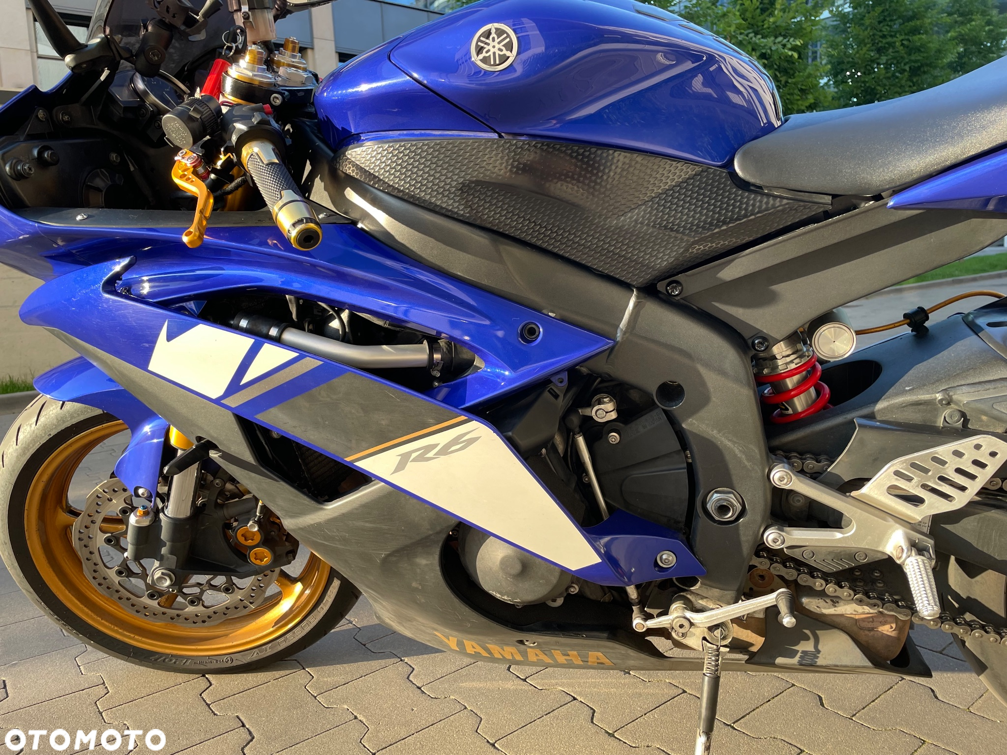 Yamaha R6 - 10