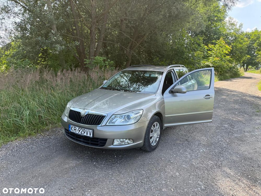 Skoda Octavia 1.4 TSI Ambiente - 2