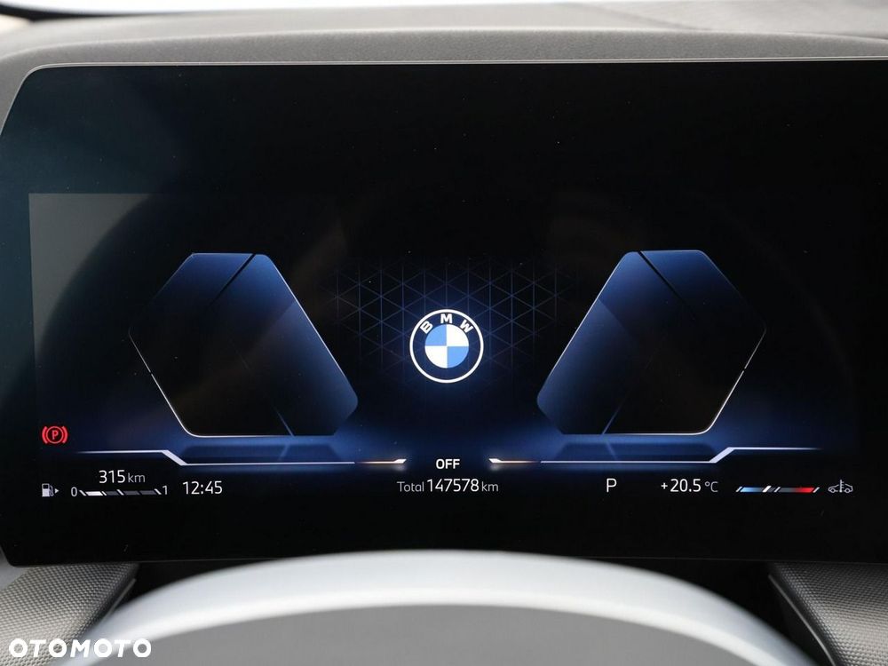 BMW Seria 2 218d - 23
