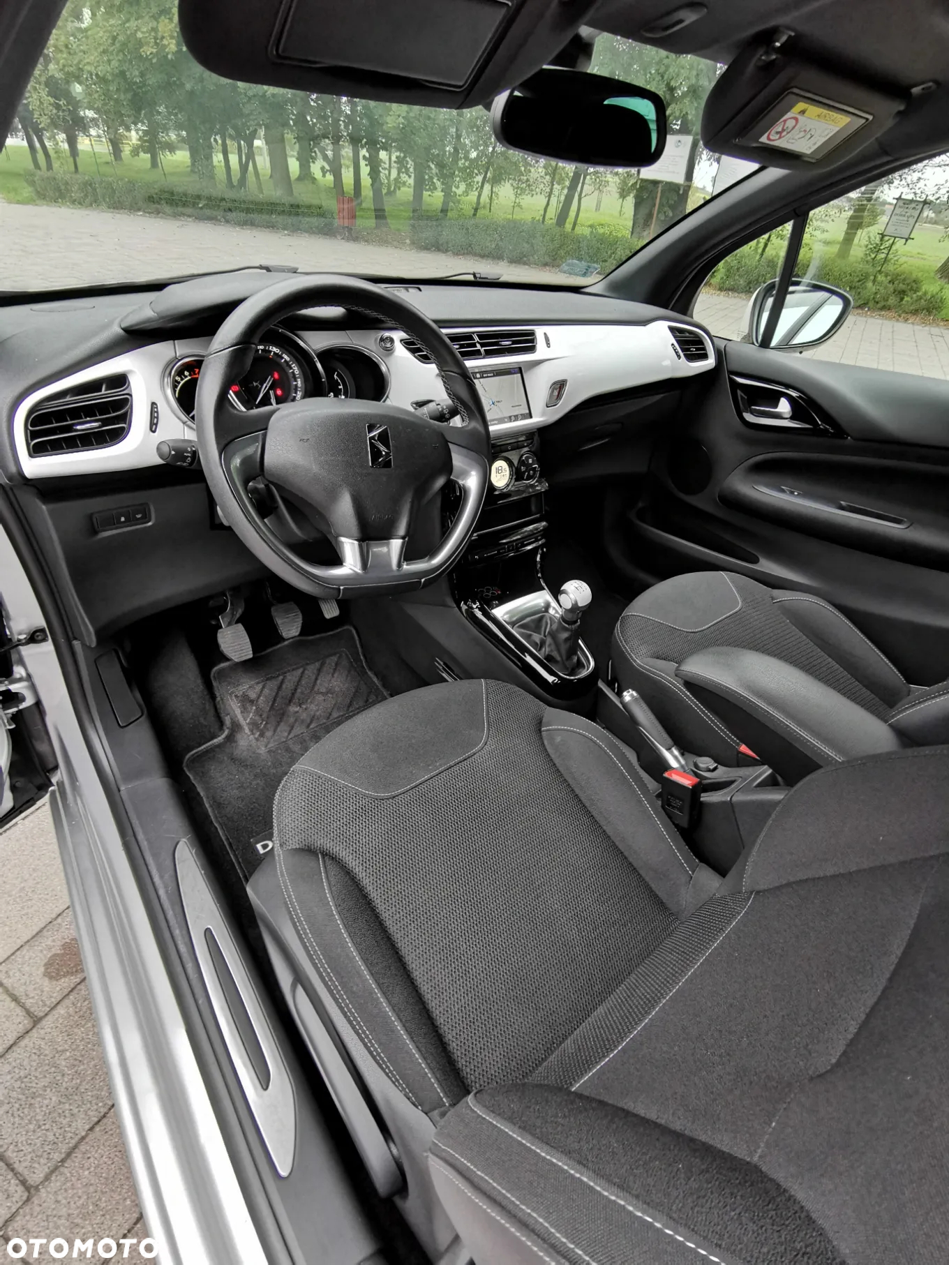 DS Automobiles DS 3 - 8