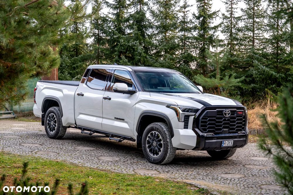 Toyota Tundra - 2