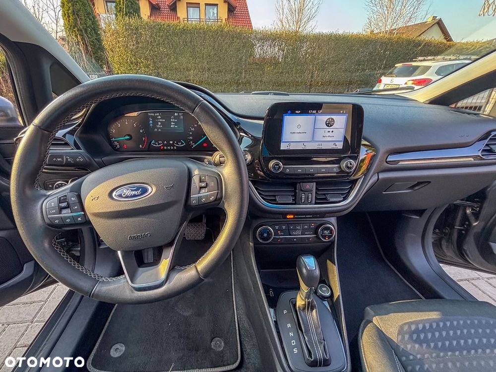 Ford Fiesta 1.0 EcoBoost S&S TITANIUM - 8