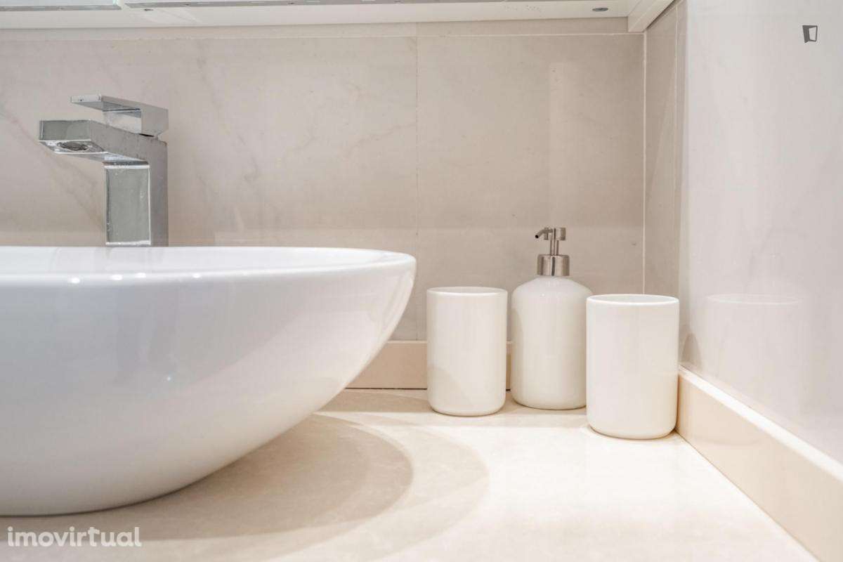 Apartamento com 2 quartos - localizado em Baixa Lisbon - Grande imagem: 5/23