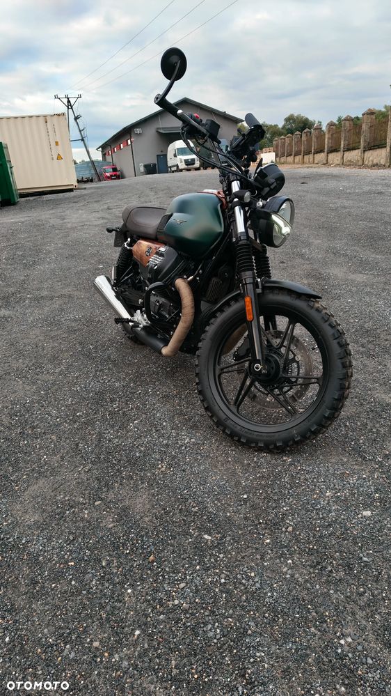 Moto Guzzi V7 - 6
