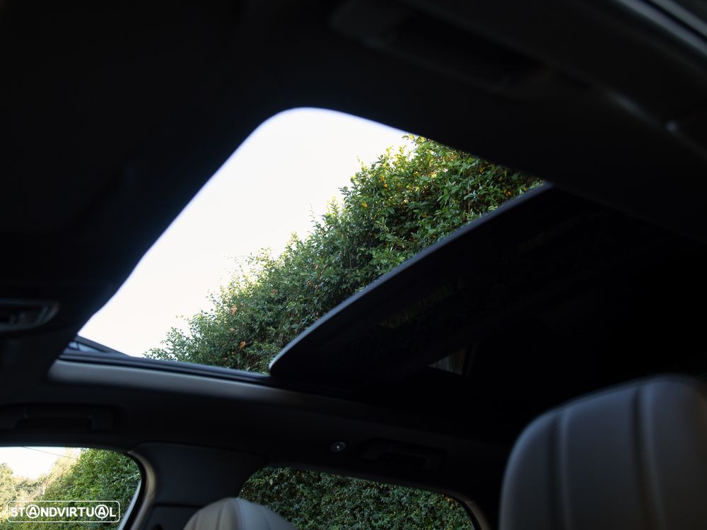 Bentley Bentayga V8 - 43