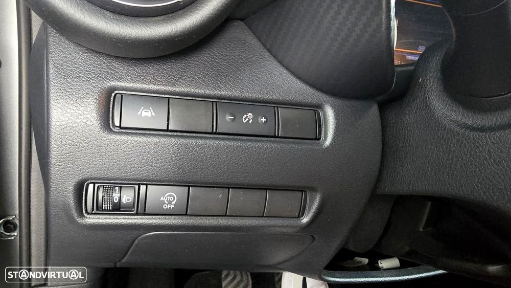 Nissan Juke 1.0 DIG-T N-Connecta - 15