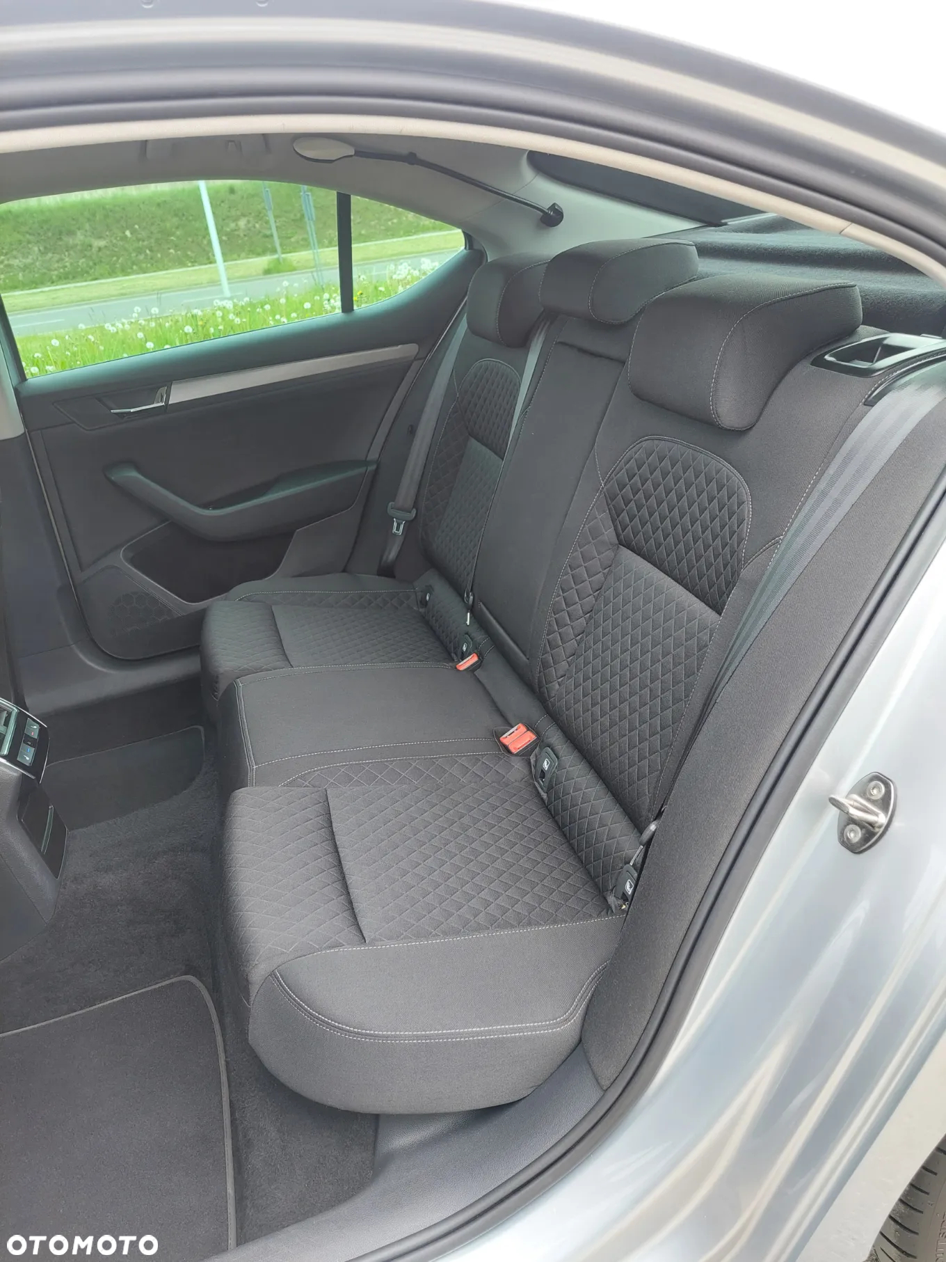 Skoda Superb 2.0 TDI Style DSG - 29