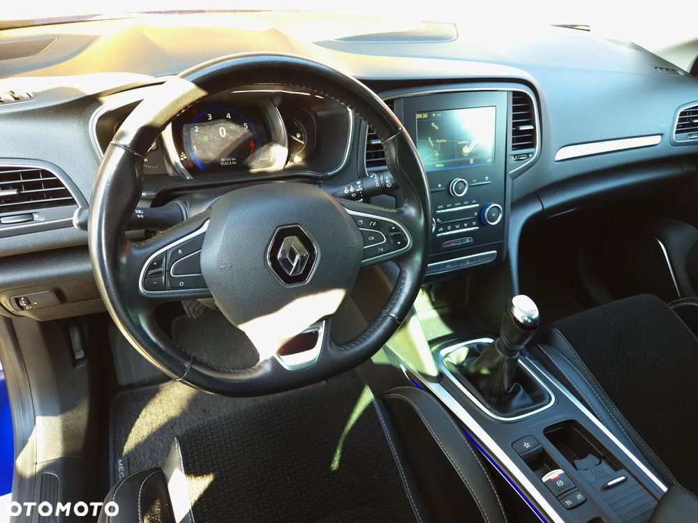 Renault Megane TCe 140 GPF GT LINE - 7