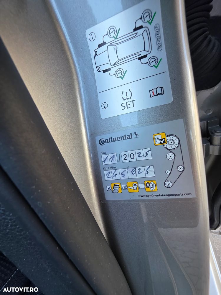 Volkswagen Golf - 16