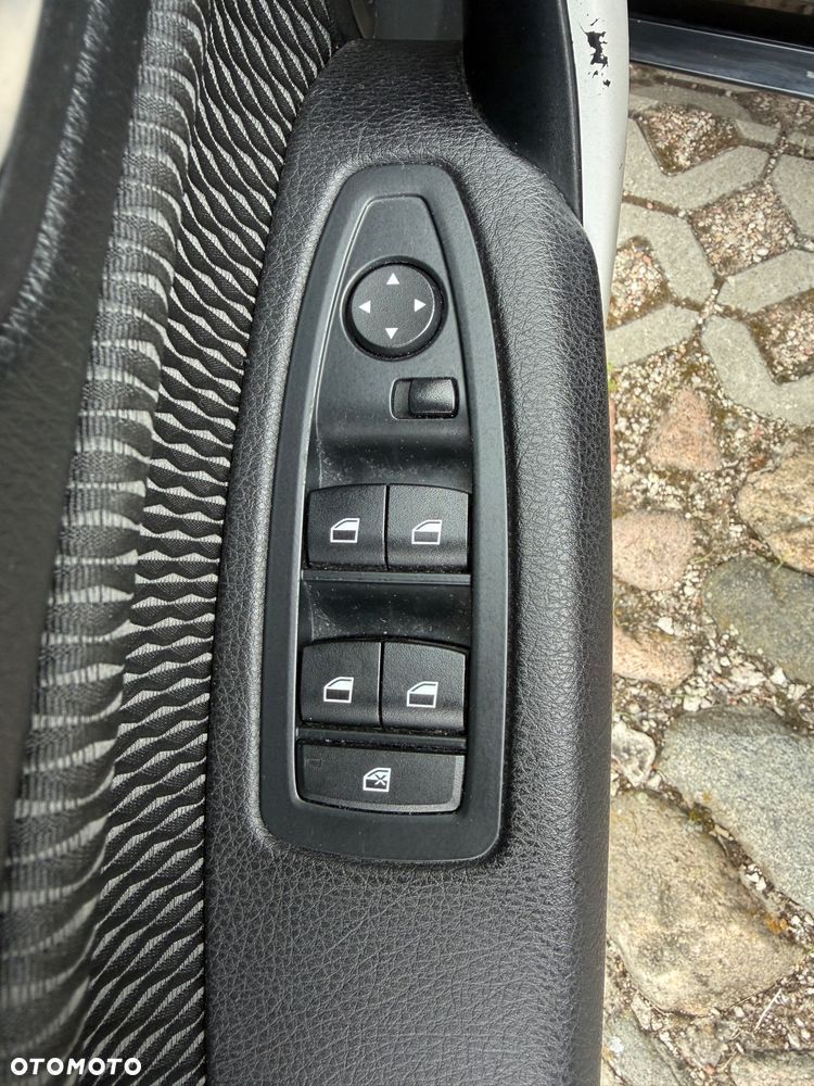 BMW Seria 1 116d - 9
