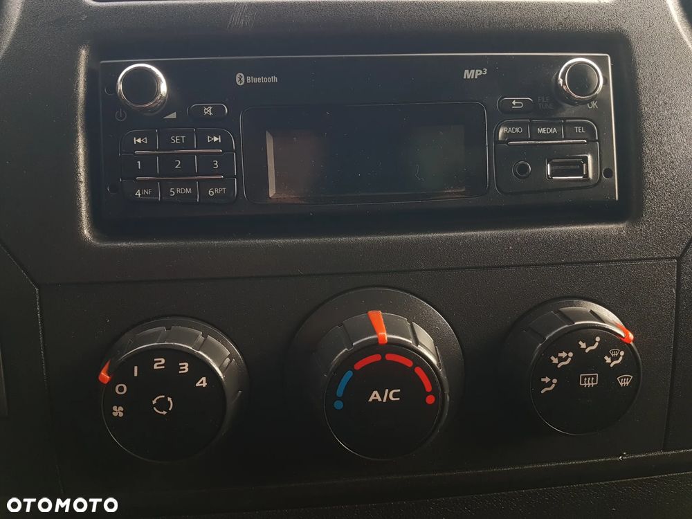 Renault MASTER KONTENER 8EP 4,22x2,25x2,23 KLIMA KRAJOWY MANUAL  6-BIEGÓW - 32