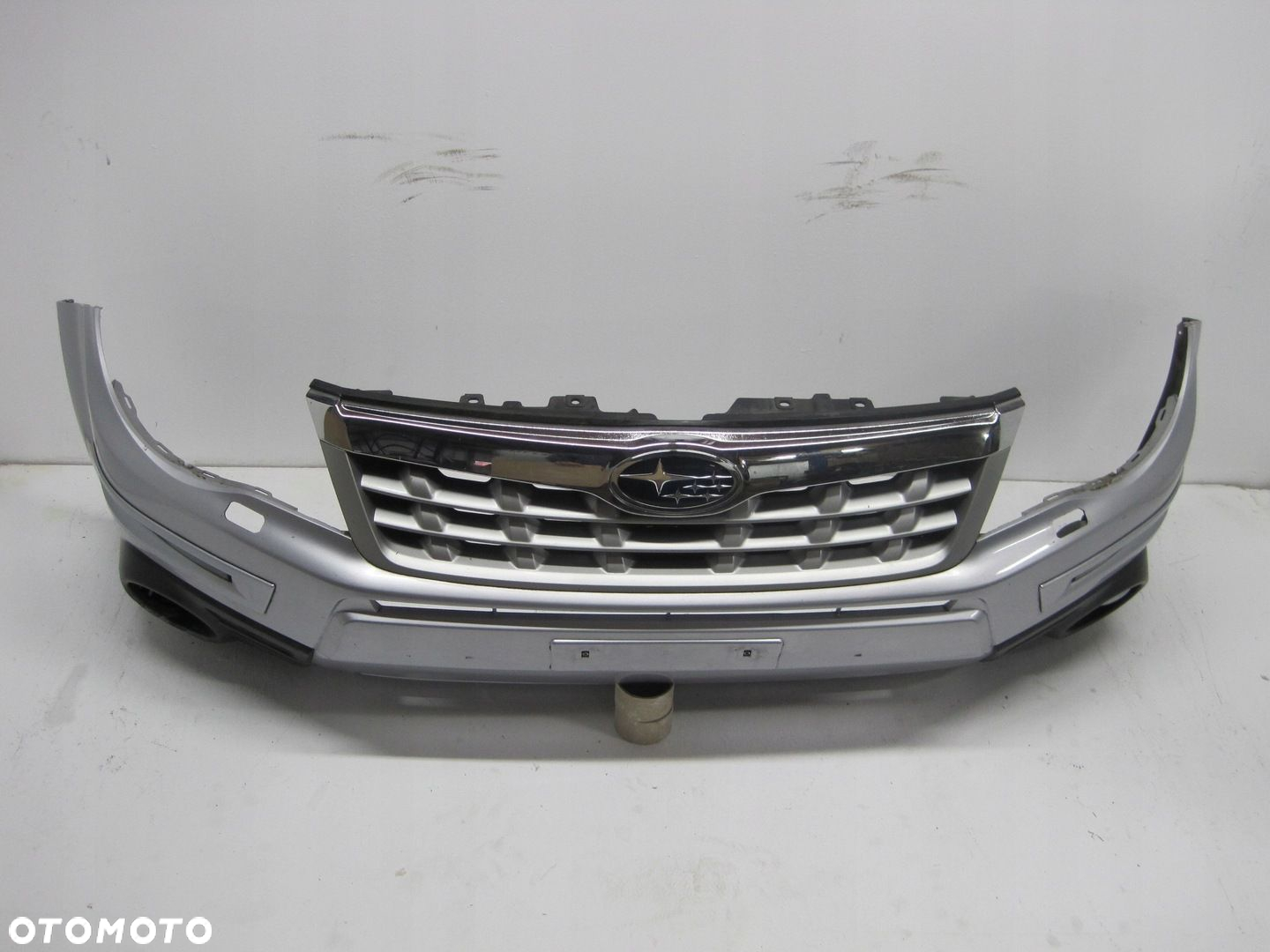 Zderzak SUBARU FORESTER III XENON 12R LED PRZEDNI - 2