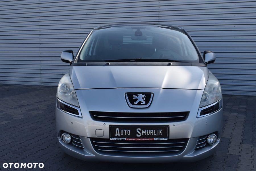 Peugeot 5008 HDI FAP 150 Family Plus - 20