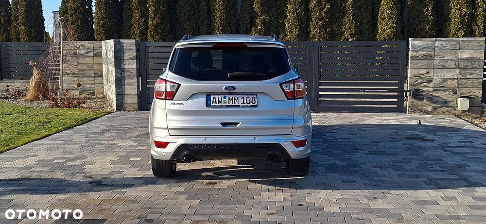 Ford Kuga 2.0 TDCi 4x4 ST-Line - 12