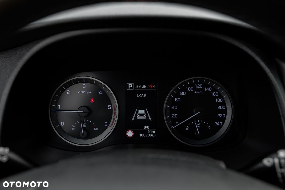 Hyundai Tucson 2.0 CRDi Premium 4WD - 31