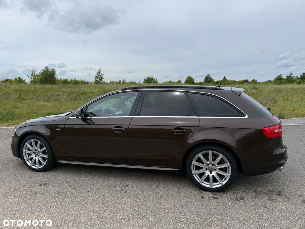 Audi A4 Avant 2.0 TDI DPF quattro S tronic S line Sportpaket - 3