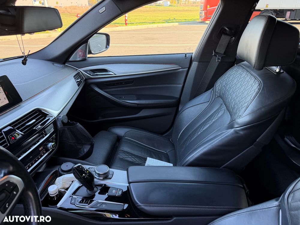 BMW Seria 5 520d AT - 14