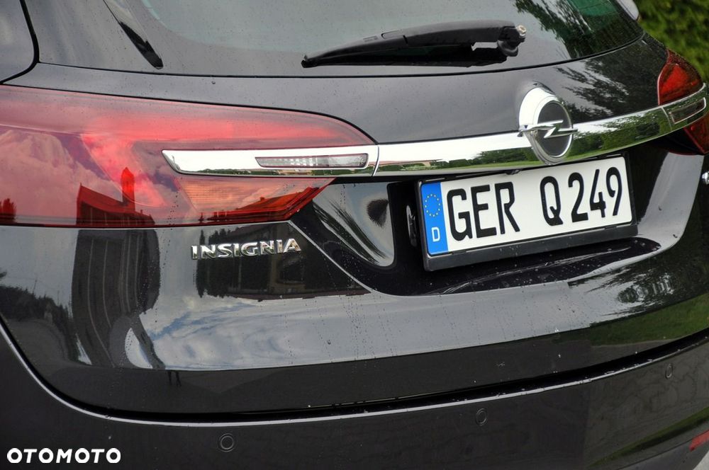 Opel Insignia - 16