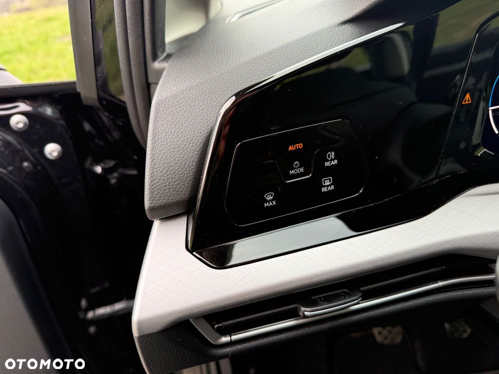 Volkswagen Golf 1.5 TSI OPF Active - 20