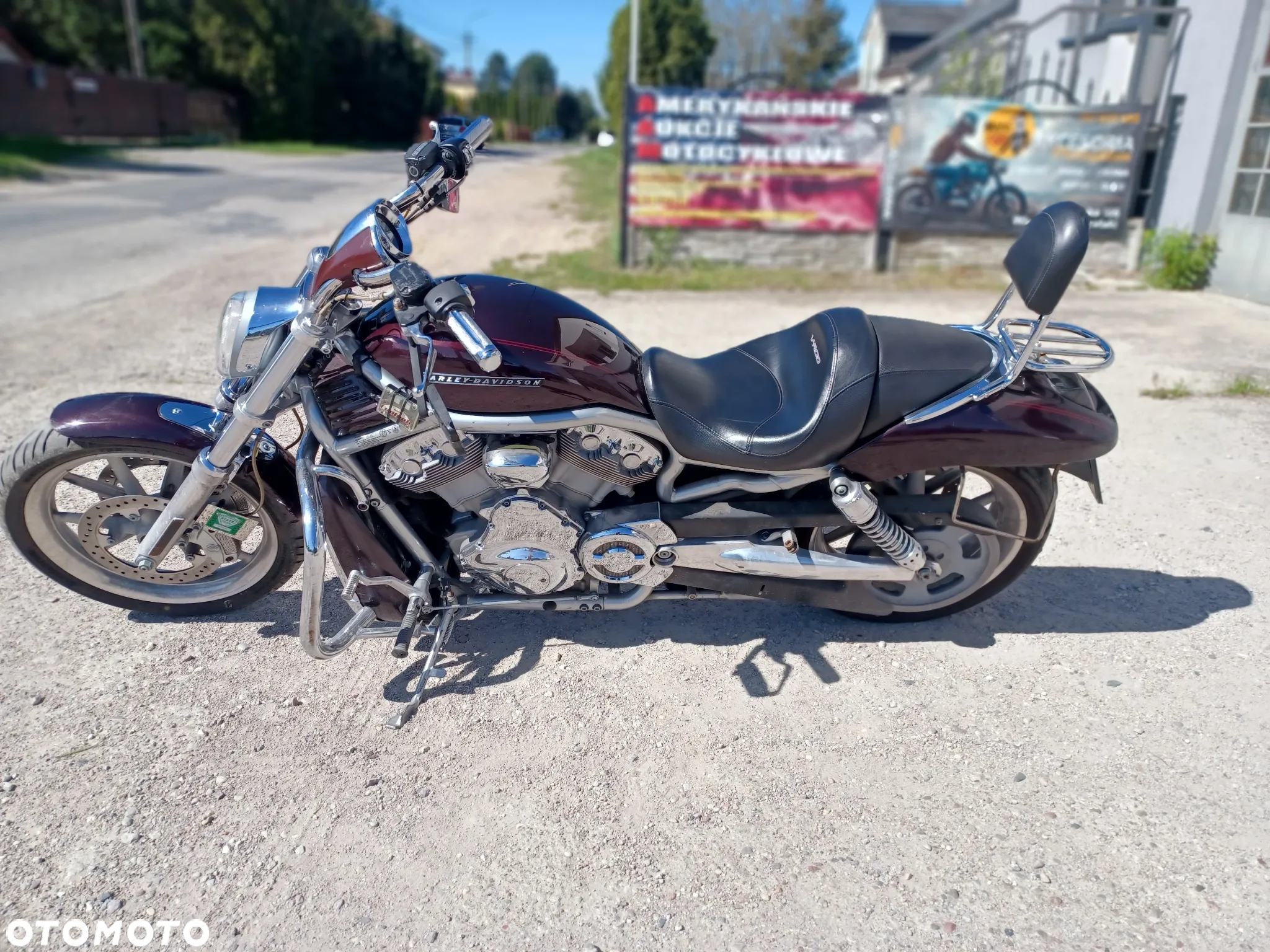 Harley-Davidson V-Rod Street Rod - 17