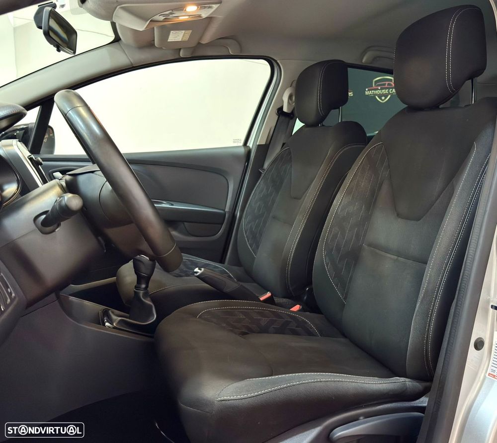 Renault Clio 0.9 TCe Limited - 9