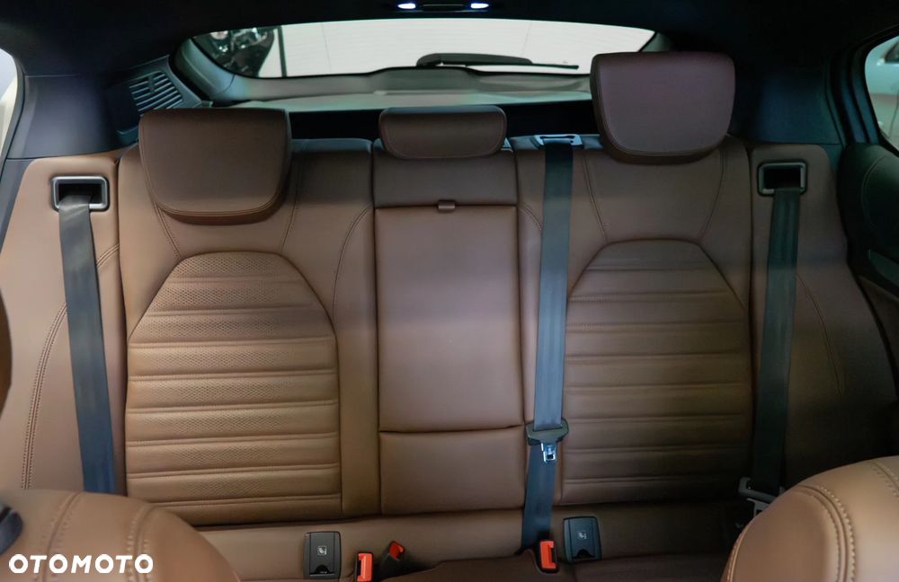 Alfa Romeo Stelvio 2.0 Turbo Veloce Q4 - 9
