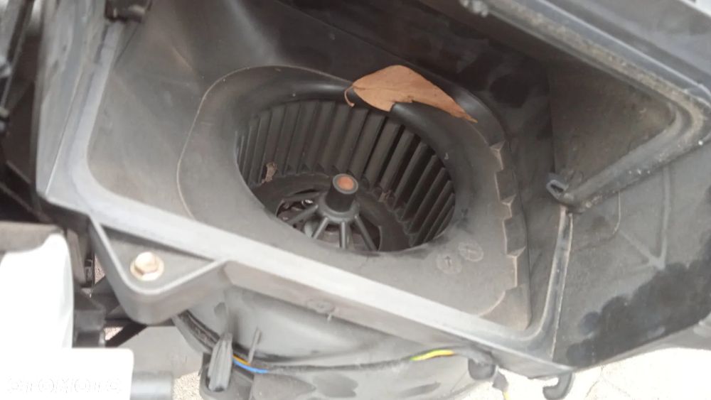 Nagrzewnica obudowa Opel Corsa C - 4