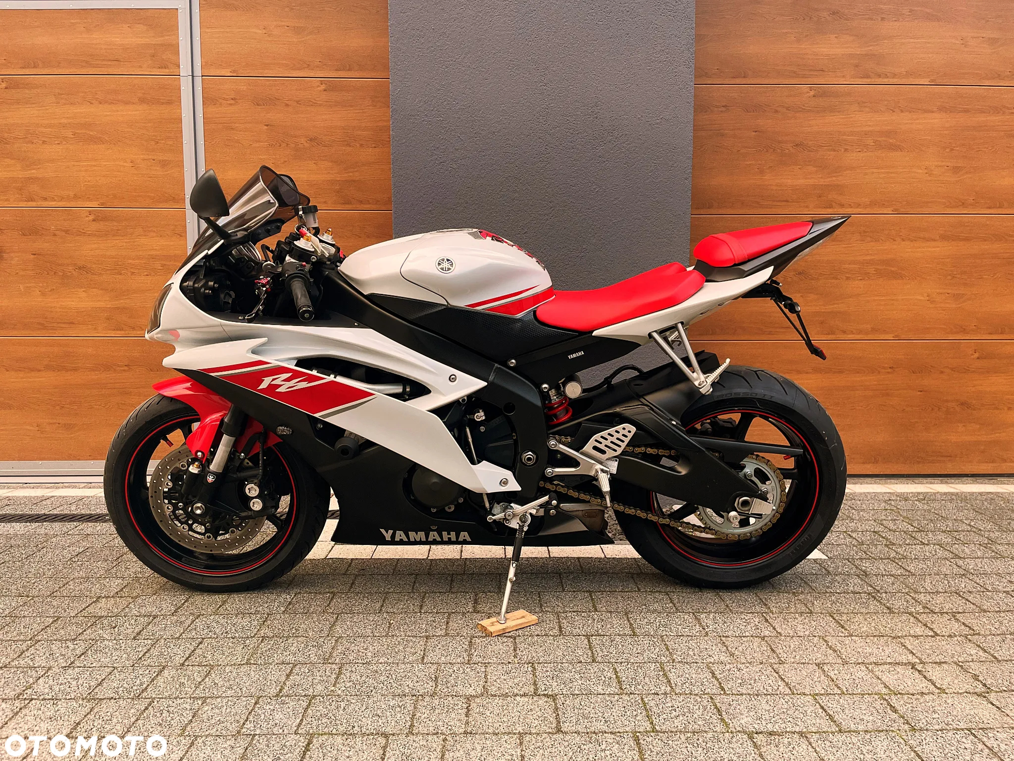 Yamaha R6 - 5
