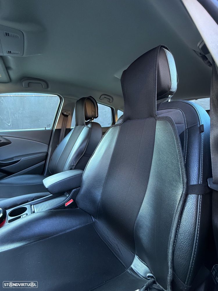 Opel Astra 1.6 CDTI Dynamic S/S - 12