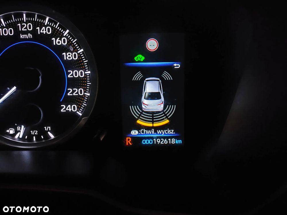 Toyota Corolla 1.8 Hybrid Comfort - 12