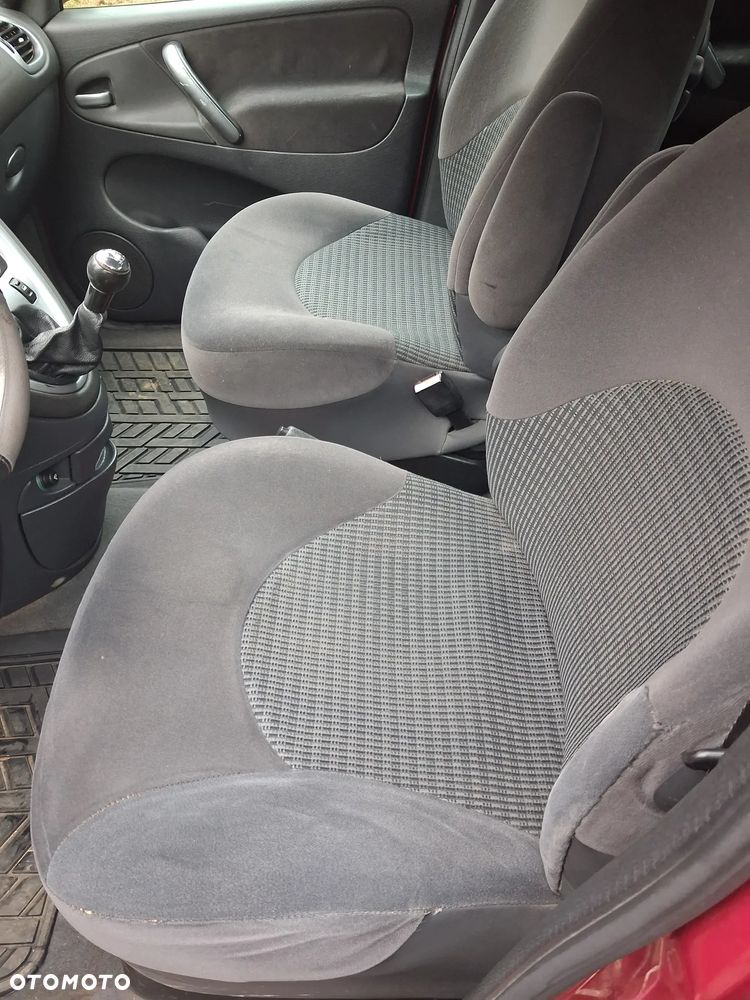 Citroën Xsara Picasso 1.6 16V Exclusive - 6