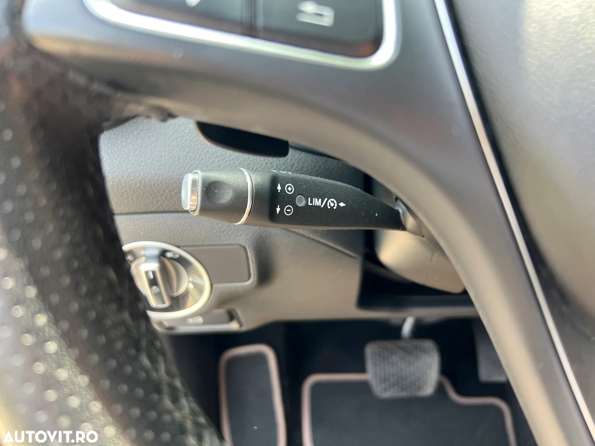 Mercedes-Benz GLA 200 (CDI) d 4Matic 7G-DCT Urban - 25