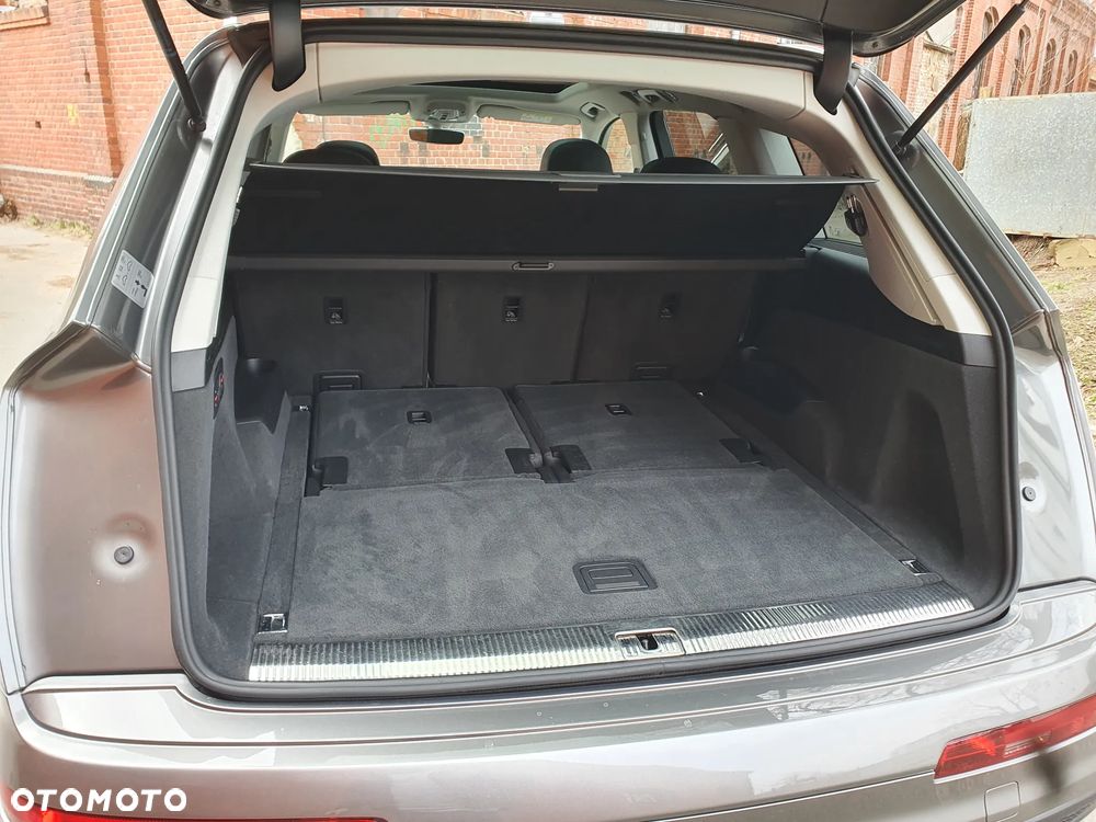 Audi Q7 - 28