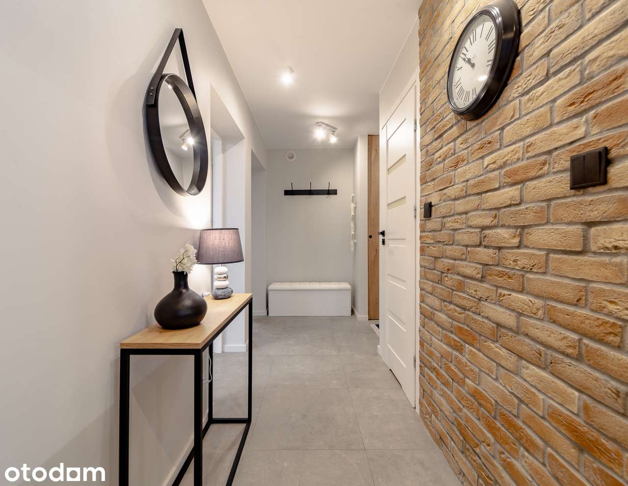 2-pokojowe centrum Gdyni - winda, balkon, miejsce postojowe