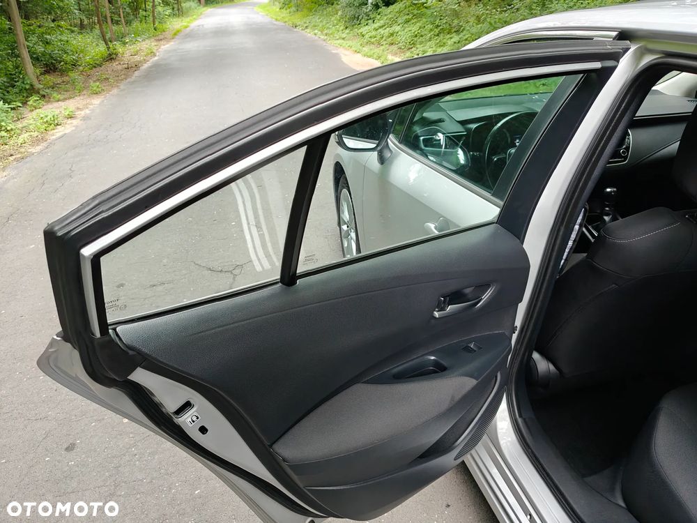 Toyota Corolla 1.6 Comfort - 20