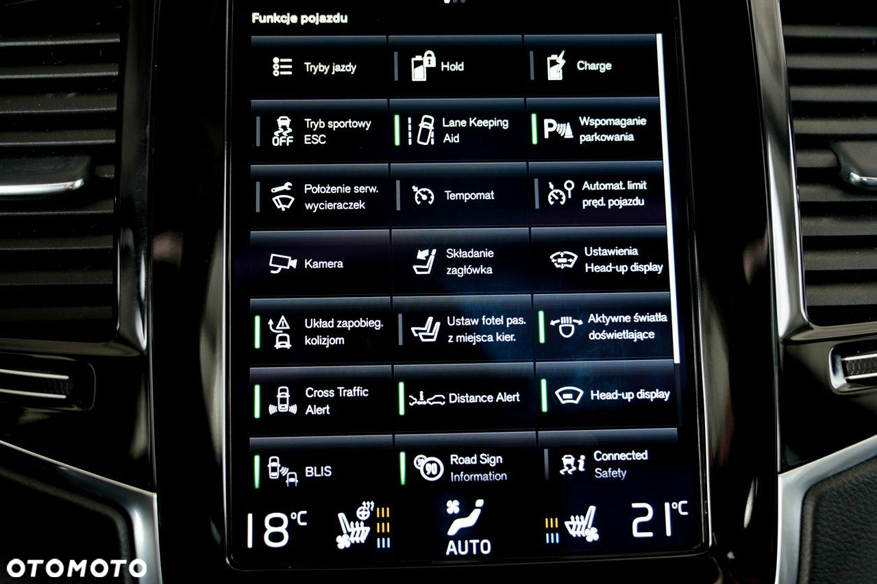 Volvo XC 90 - 35
