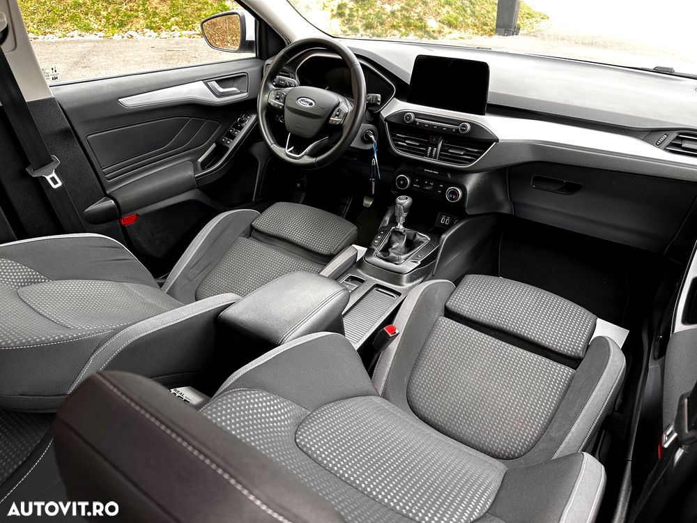 Ford Focus 1.0 EcoBoost Trend Edition - 10