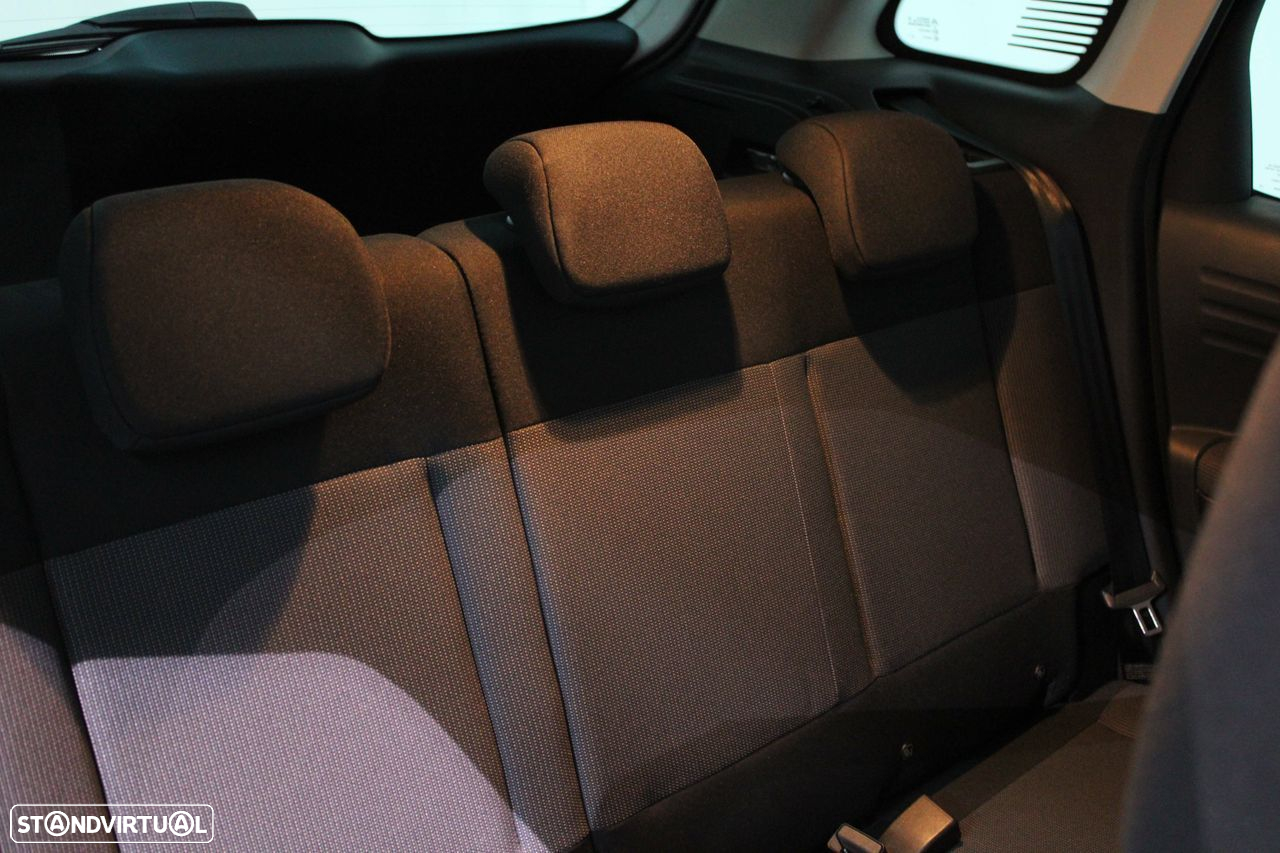 Citroën C3 Aircross 1.2 PureTech Plus - 19