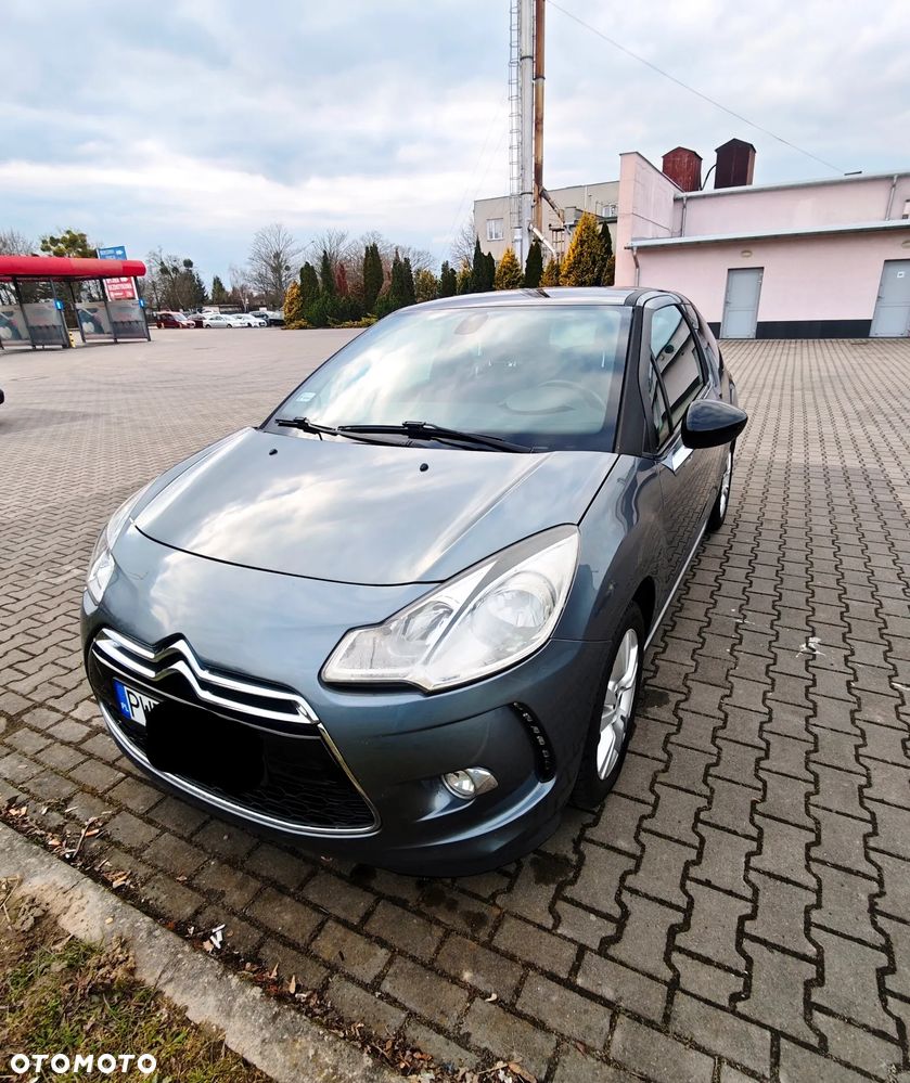 Citroën DS3 HDi 90 FAP SoChic - 14