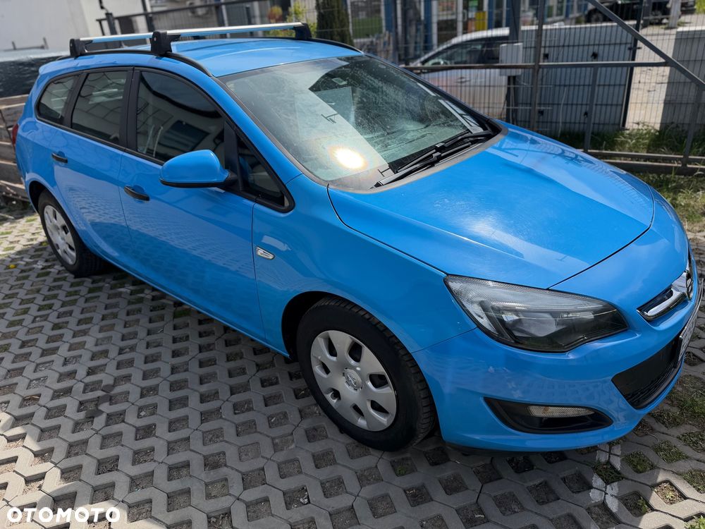 Opel Astra 1.4 Turbo Color Edition - 4