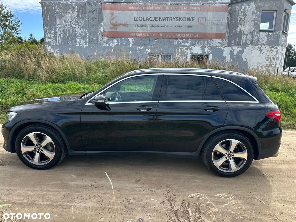 Mercedes-Benz GLC 220 d 4Matic 9G-TRONIC AMG Line - 7