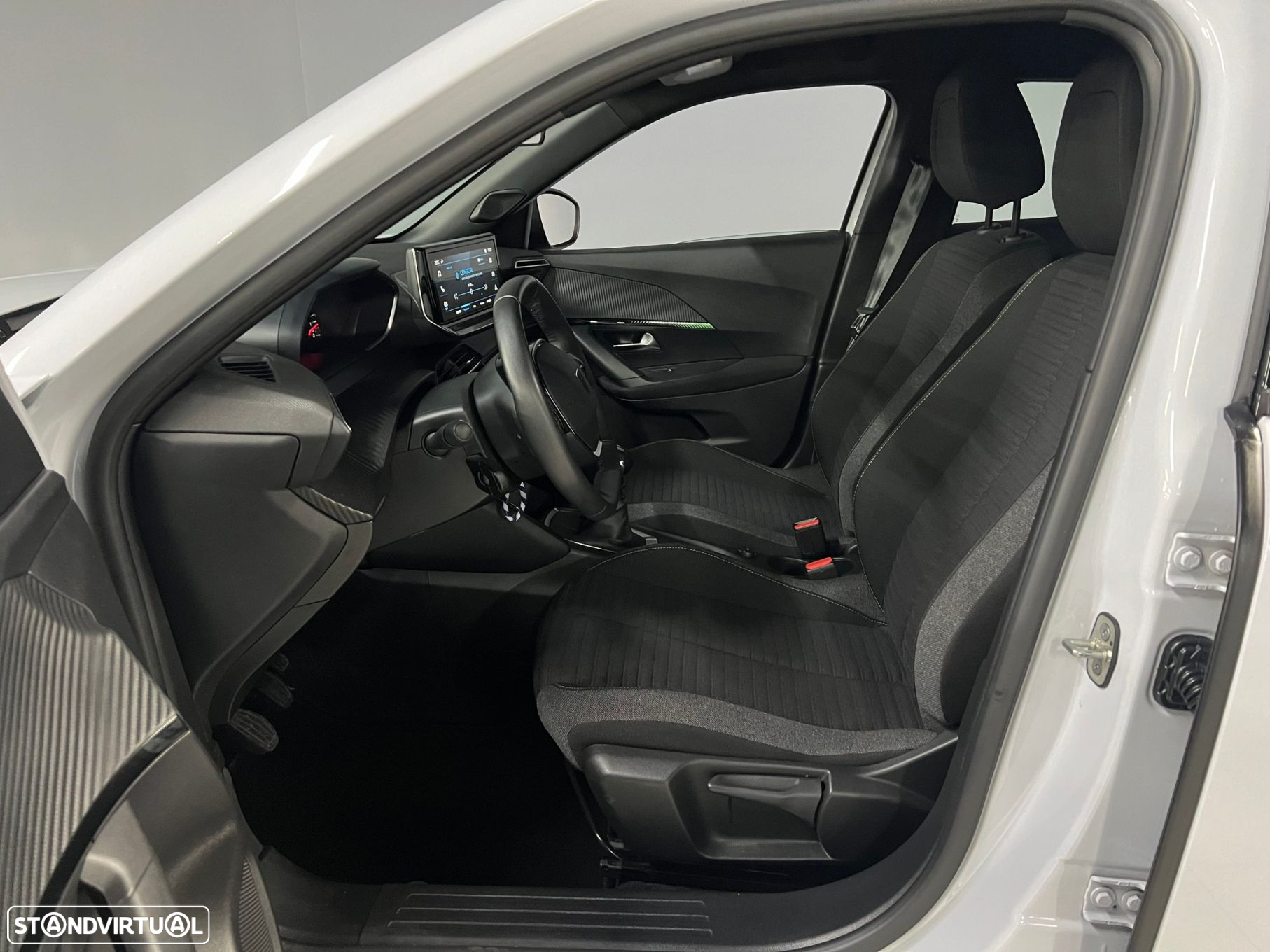 Peugeot 2008 1.2 PureTech Active Pack - 11