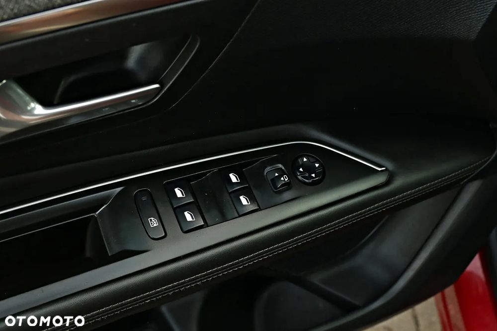 Peugeot 3008 - 33