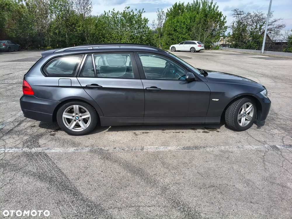 BMW Seria 3 - 4